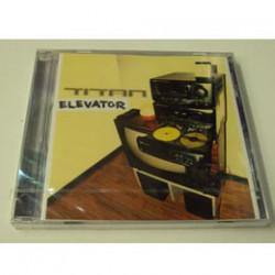 CD TITAN ELEVATOR