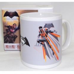 TAZA BATMAN Y SUPERMAN - LICENCIA OFICIAL -