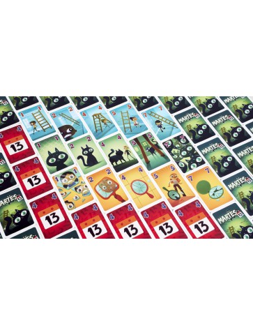 Martes 13 - Juego de Mesa de Cartas y Estrategia